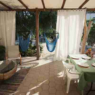 2bed, 2bath - 3 mins drive to Pickleball & Beach Dining/Meeting Rooms