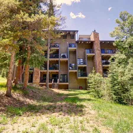 Ski-in Ski-Out Center Village Condo Indoor Parking - cm216 by Redawning