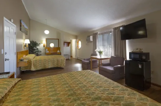Starlight Lodge