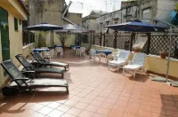 Backpacker Naples Hotel a 