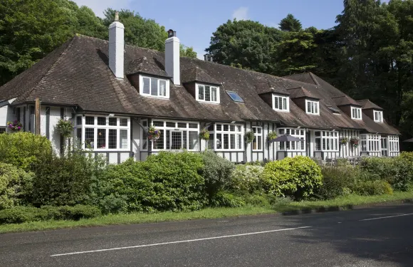 巴克法斯特達塔布瑞旅館 - 格林國王旅館