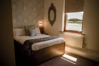 Shard Riverside Hotels in Greenhalgh-with-Thistleton