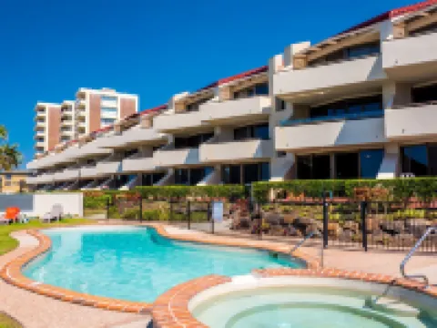 Sandrift Beachfront Apartments Hotels in Miami