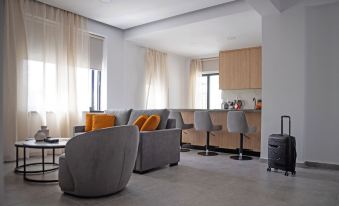 LE BOUQUET LUXURY SUITES