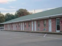 Stonebrook Inn - Motels