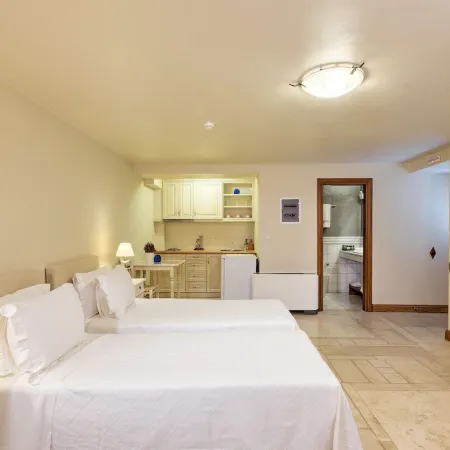 Mare Monte Luxury Suites
