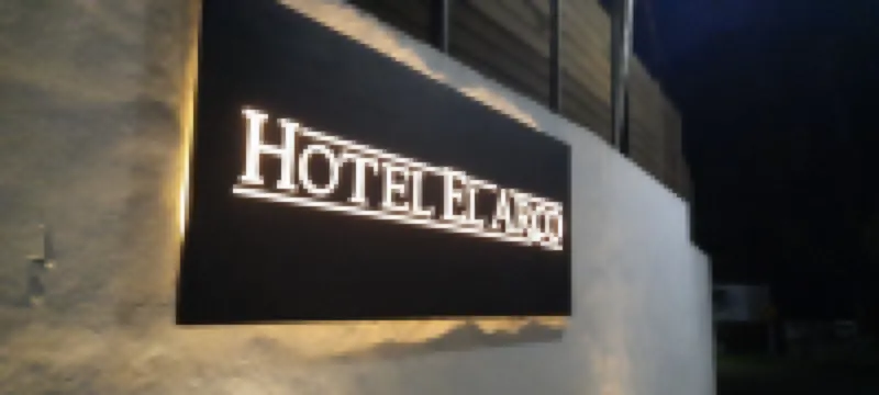 Hotel El Arco