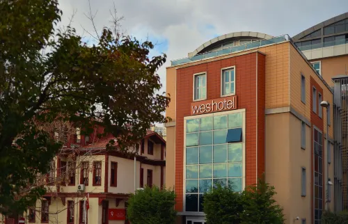 Wes Hotel - Boutique