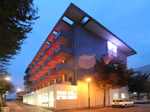 โรงแรมบัมปารา