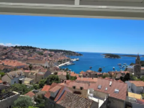 아파트먼트 보친 로소 흐바르 호텔