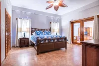 Lighthouse Beach Villas - Jacuzzi