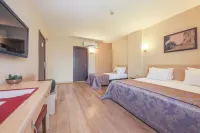 Hostapark Hotel - Airport Shuttle