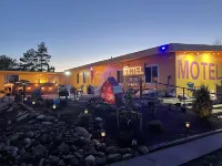 던던 모텔  호텔