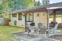 Golf, Hike, Dine & Relax: Home in Port Orchard - 2 estrellas