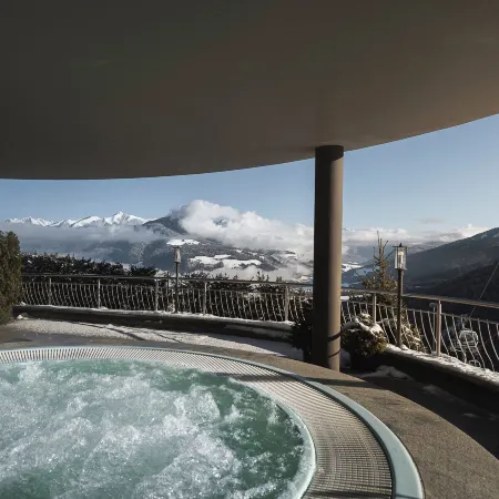 Kronplatz-Resort Hotel Kristall