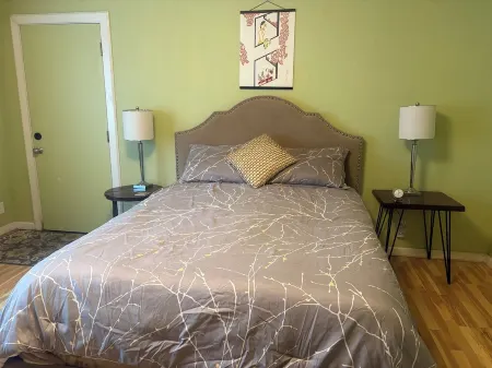 Relax And Enjoy The California Coast From This Lovely Private Suite