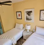 Caret Bay Tropical Hideaway Apt Hotels in West End