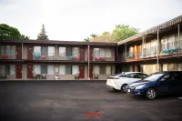 Advance Inn - Motels