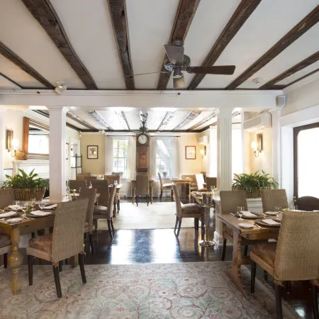 The 1770 House Restaurant & Inn