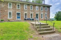Historic Home on Farm, 15 Mi to Williamsport! - 3-stjärniga