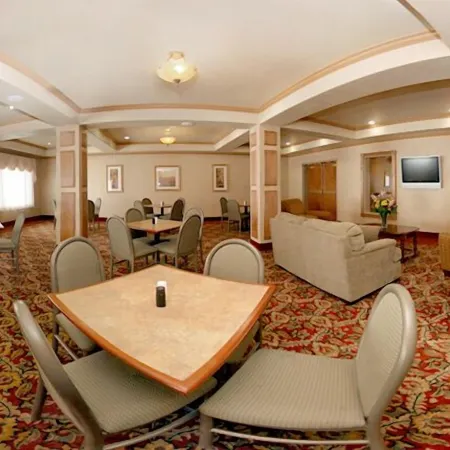 Comfort Inn & Suites