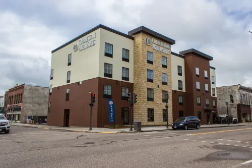 Cobblestone Hotel & Suites - Chippewa Falls - Lemmikkieläimet sallittu