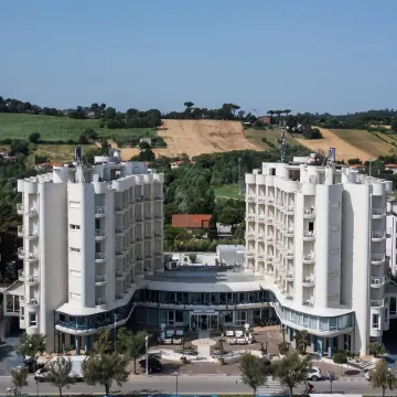 HR Resort