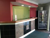 Crossroads Inn