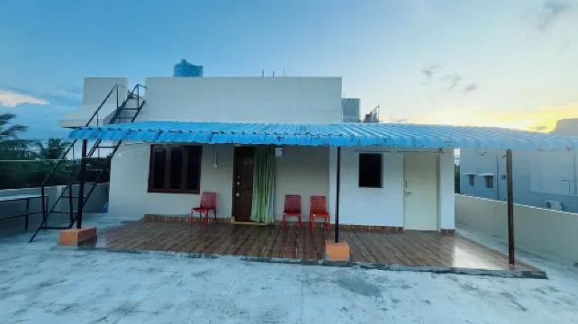 Nanda Mohan Homestay- Luxuries AC Apartment Close to Alipiri-Kapila Teertha and Iskcon Temple