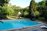 Chambres d'hôtes les Pratges Hotel a Figeac