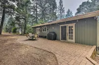 Step-Free Hawkins Bar Home Near Trinity River Hotels in Trinity County