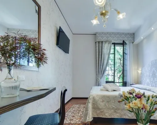 Hotel la Meridiana Habitaciones Photos