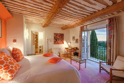 Mas Cicada Hotels in Paradou