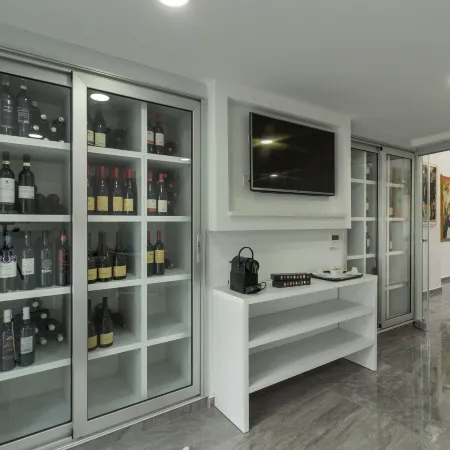 Art & Wine Boutique Hotel