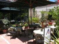 โรงแรมตอร์เรอาตา เรสซิเดนซ์ - พร้อมอาหารเช้า