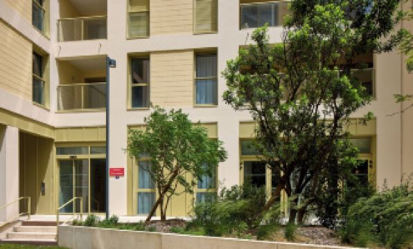 Quality Aparthotel Bordeaux Saint-Jean