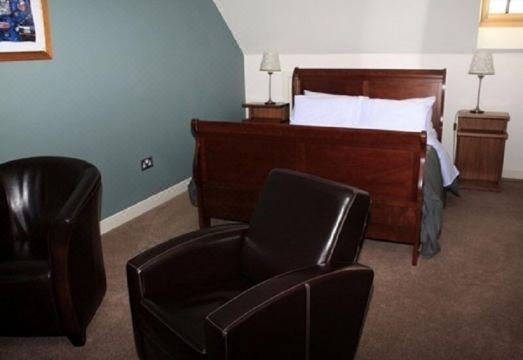 6. 애쉬트리 하우스..