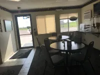 Smart Choice Inn Hotel a Plankinton