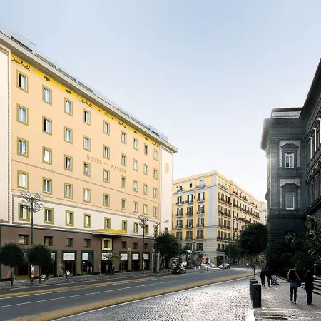 Hotel Naples