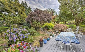 Charming Historic Retreat Near Poverty Bay!