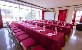 Luxpoint Hotel Surabaya