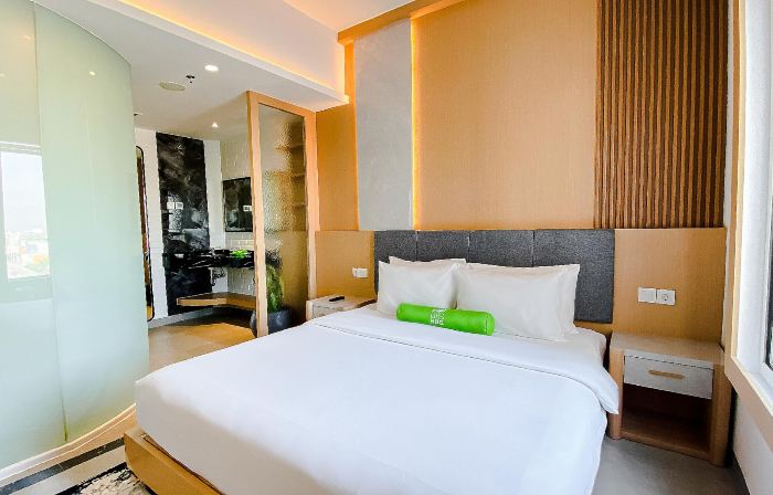 Pop! Hotel Solo