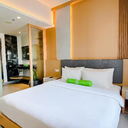 Pop! Hotel Solo