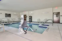 Cobblestone Hotel & Suites - Rhinelander - Pool