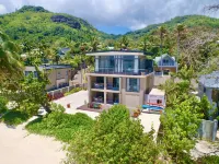 Le Domaine de Bacova Hotels in Au Cap