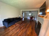 ‘Clara’ Just Off I-75! 2 Full Bedrooms!