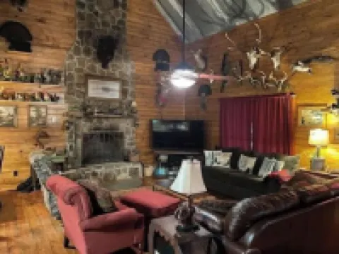 Cabin in the woods overlooking Grenada lake.