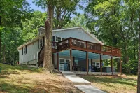 레이크 데이즈 바이 아반트스테이, 온수 욕조 + 파이어핏 + 게임 룸 및 개인 부두 이용 가능