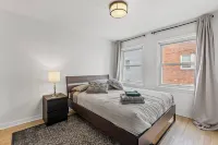 Sleeps 5, 3 Queen Beds, Centrally Located, Near Downtown KC & County Club Plaza