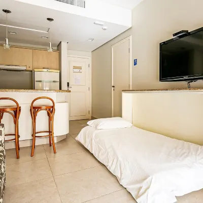 ห้องสวีทพร้อมวิวสวยในรีสอร์ตในจูเรเร Jbv252 โรงแรมใกล้หาด Jurere Beach